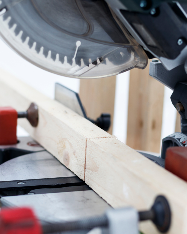 Miter & Chop Saws